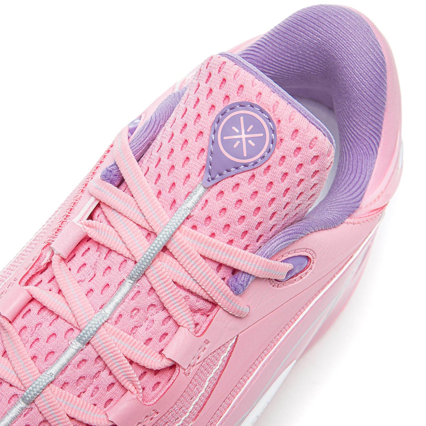 Wade 808 5 Ultra "Cherry Blossom"